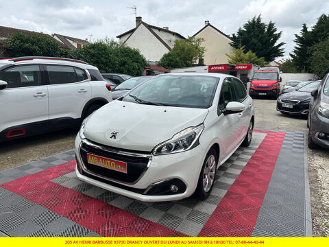 Peugeot 208 BUSINESS 1.2 PureTech 82ch S&S ETG5 