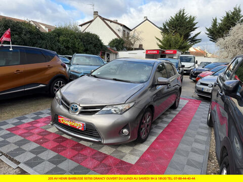 Toyota Auris Hybride 136h Business 2013 occasion Drancy 93700