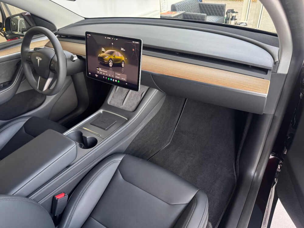 Model Y MODEL Y Grande Autonomie Dual Motor AWD 2024 occasion 85600 Montaigu