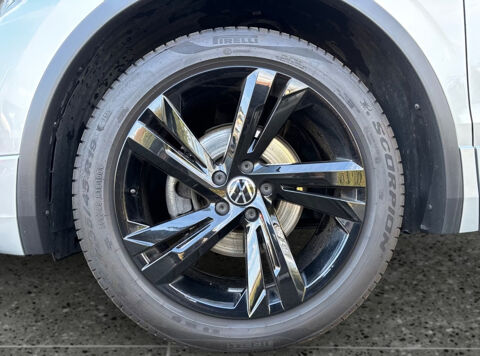 Tiguan 2.0 TDI 150ch DSG7 R-Line 2024 occasion 85600 Montaigu
