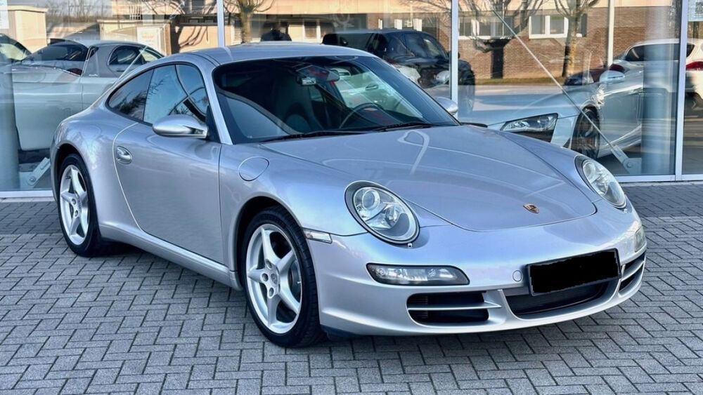 911 Carrera 3.2 911 Carrera 3.6i Tiptronic S A 2004 occasion 85170 Le Poiré-sur-Vie
