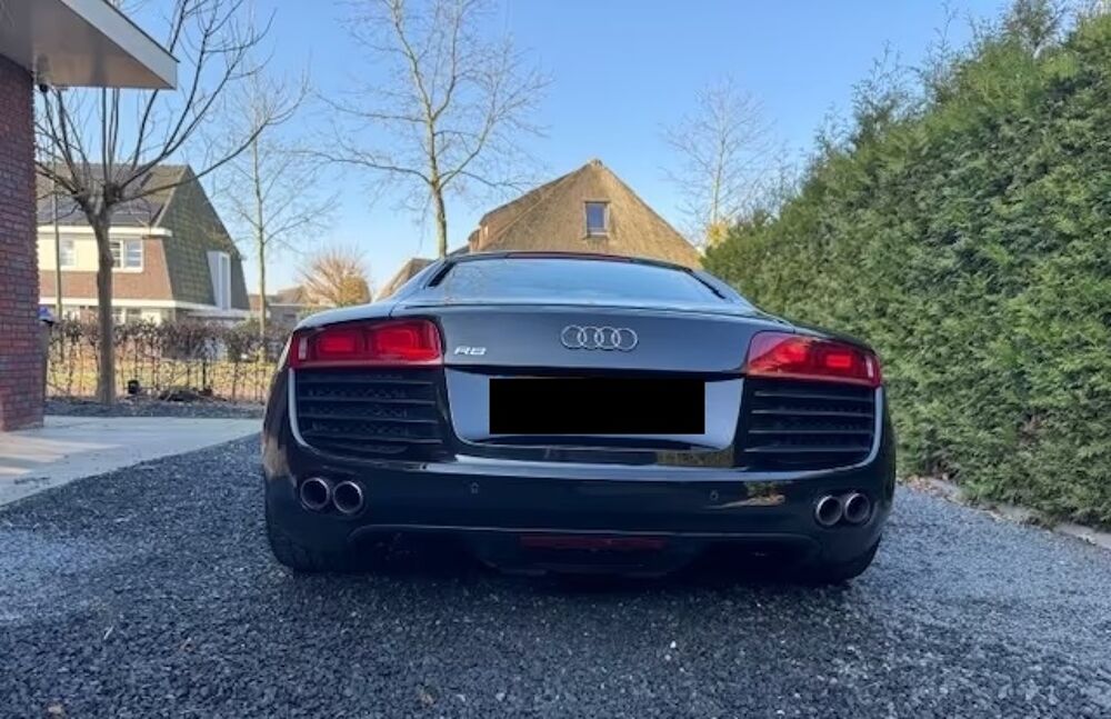 R8 V8 4.2 FSI 420 Quattro 2008 occasion 85600 Montaigu