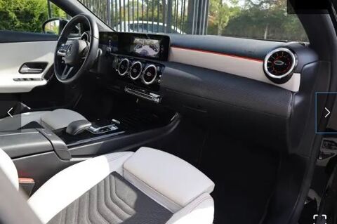 Classe A 180 d 7G-DCT CAM/REGVIT/SEMICUIR/PARKSENSOR/GAR12MOIS 2019 occasion 59280 Armenti&egrave;res