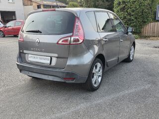 Sc&eacute;nic III 1.5 dCi 105 eco2 Dynamique 2010 occasion 38190 BERNIN