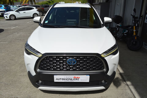 Corolla Cross Hybride 196h Design 2023 occasion 97122 Baie-Mahault