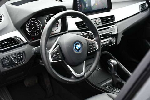X1 xDrive 25e 220ch Auto CAM/CUIRCHAUF/AFFICHTETHAUT/ATTACHREM/ 2022 occasion 59280 Armenti&egrave;res