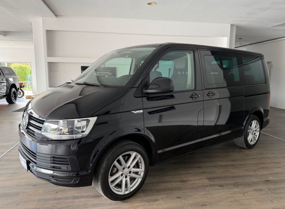MULTIVAN Multivan 2.0 TDI 150 DSG7 Comfortline 2016 occasion 85600 Montaigu