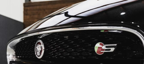 F-Type Cabriolet V6 S 3.0 380 Suraliment&eacute; A 2014 occasion 85600 Montaigu