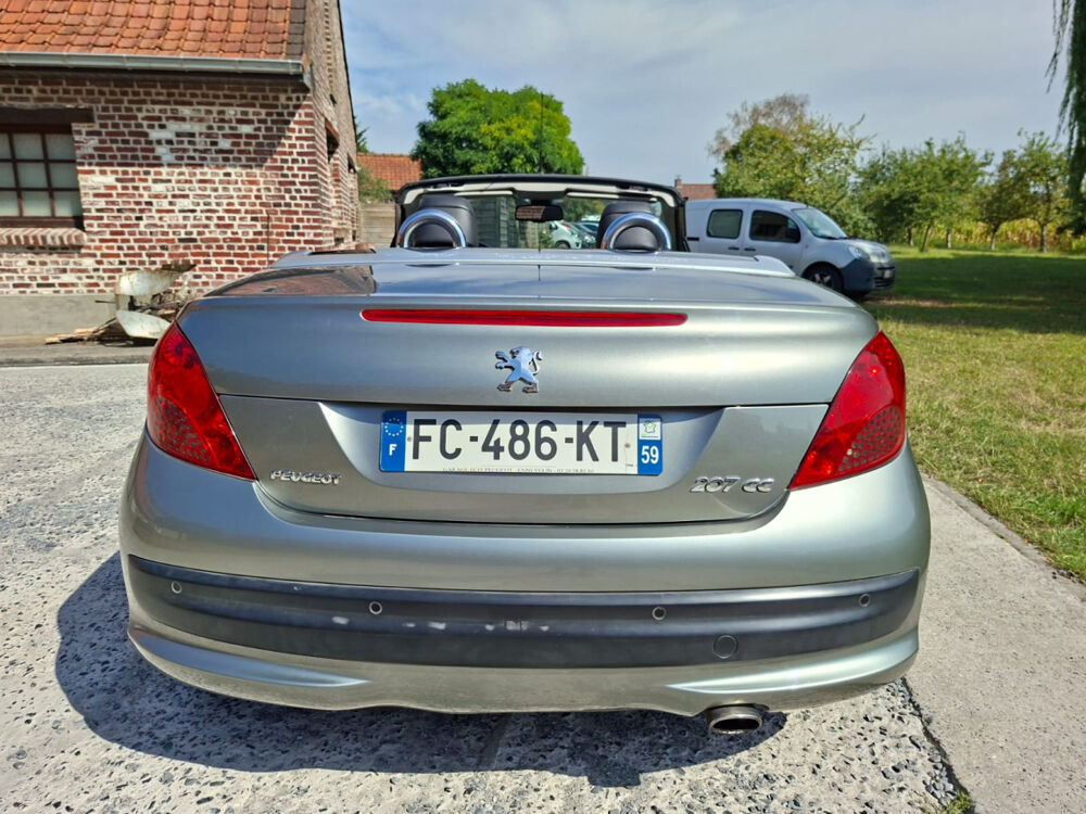 207 CC 1.6 HDi 16V 110ch CUIR/REGUL/PDC/CLIM/JA17/GAR6M 2008 occasion 59280 Armenti&egrave;res