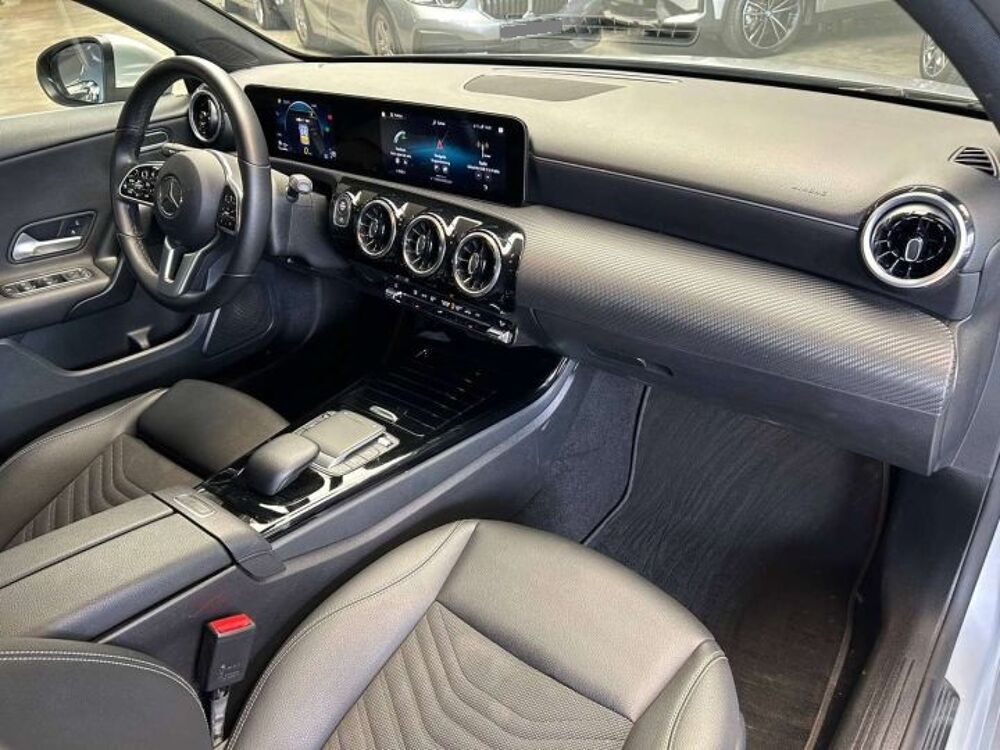 Classe A 180 d Auto. SEMICUIR/SIEGCHAUF/CAM/CARPLAY/PARKSENSOR/GAR12M 2023 occasion 59280 Armenti&egrave;res