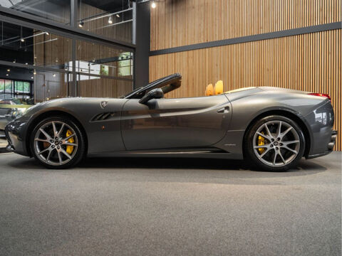 California V8 4.3 460ch 2012 occasion 85600 Montaigu