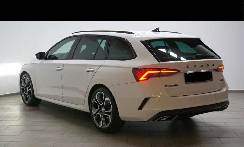 Octavia Combi 2.0 TDI 200 ch DSG7 4x4 RS 2021 occasion 85600 Montaigu