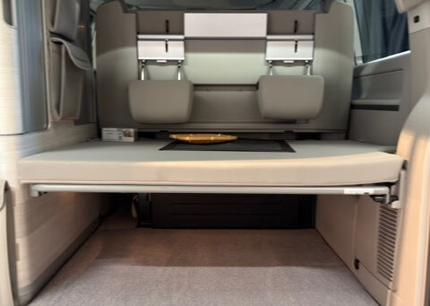MULTIVAN California 2.0 TDI 150 coast 2017 occasion 85600 Montaigu