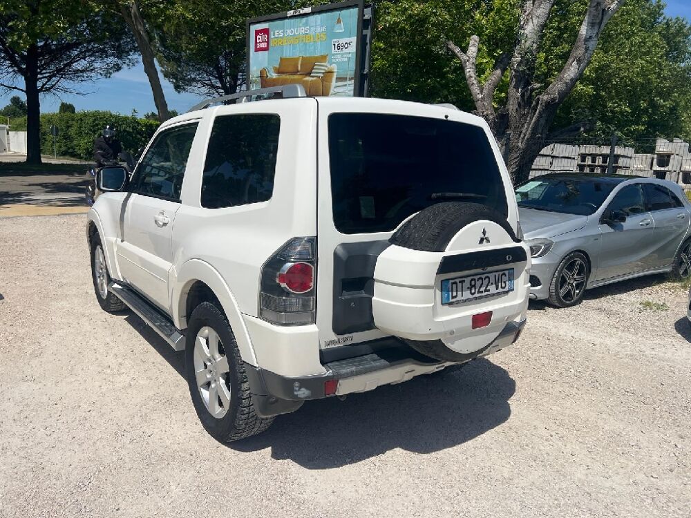 Pajero 3.2 DI-D Invite 2007 occasion 84000 AVIGNON
