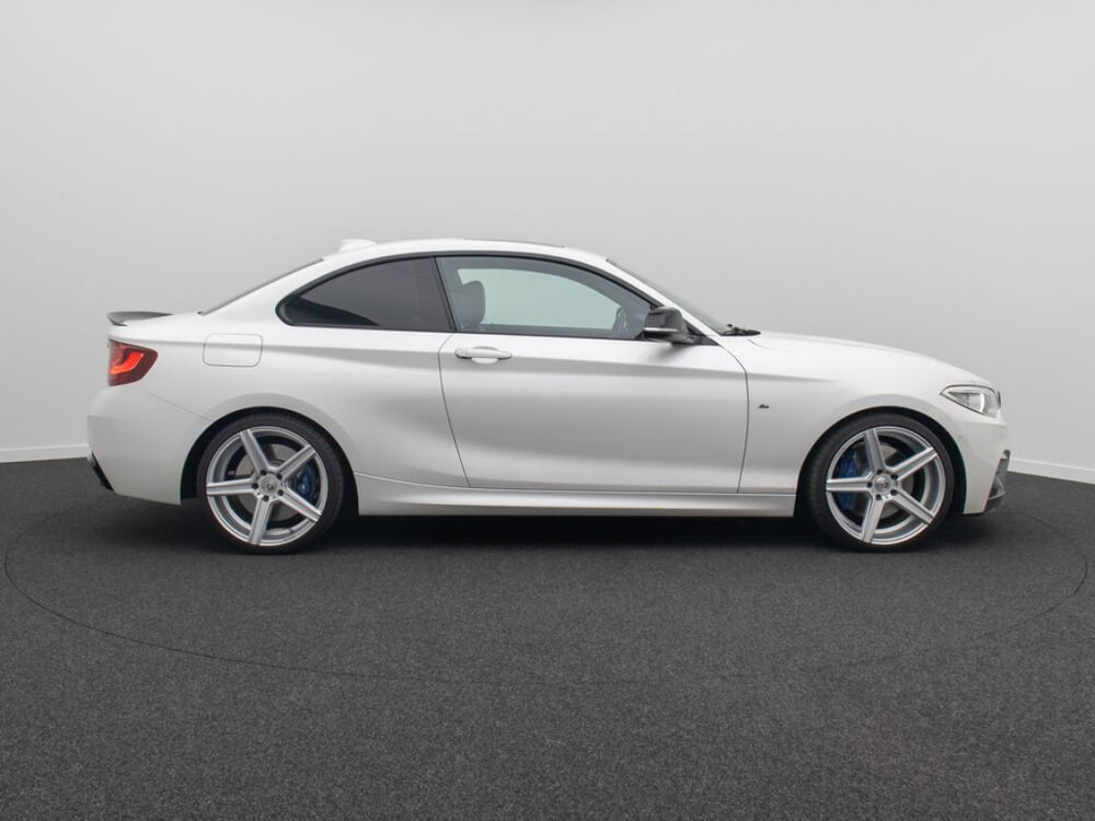 Serie 2 Coup&eacute; M235i xDrive 326 ch A 2014 occasion 85600 Montaigu