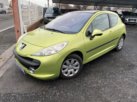 Peugeot 207 1.4e 16v 90ch 2006 occasion Cournon-d'Auvergne 63800