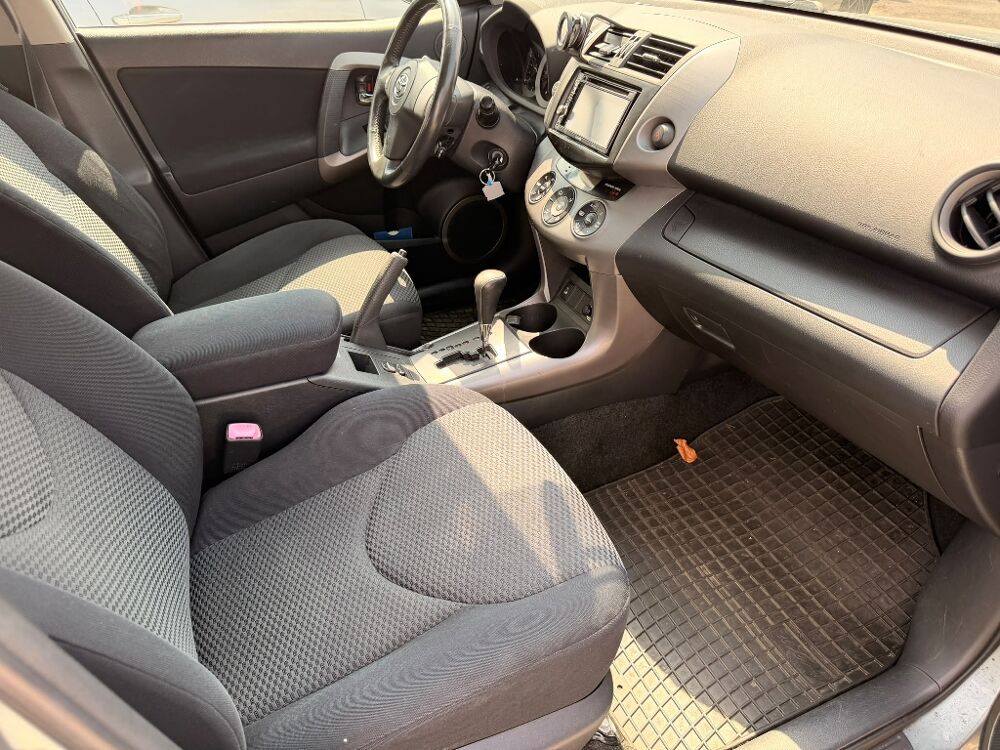 RAV 4 RAV4 2.0 VVT-i 152 VXE BVA 2007 occasion 95200 Sarcelles