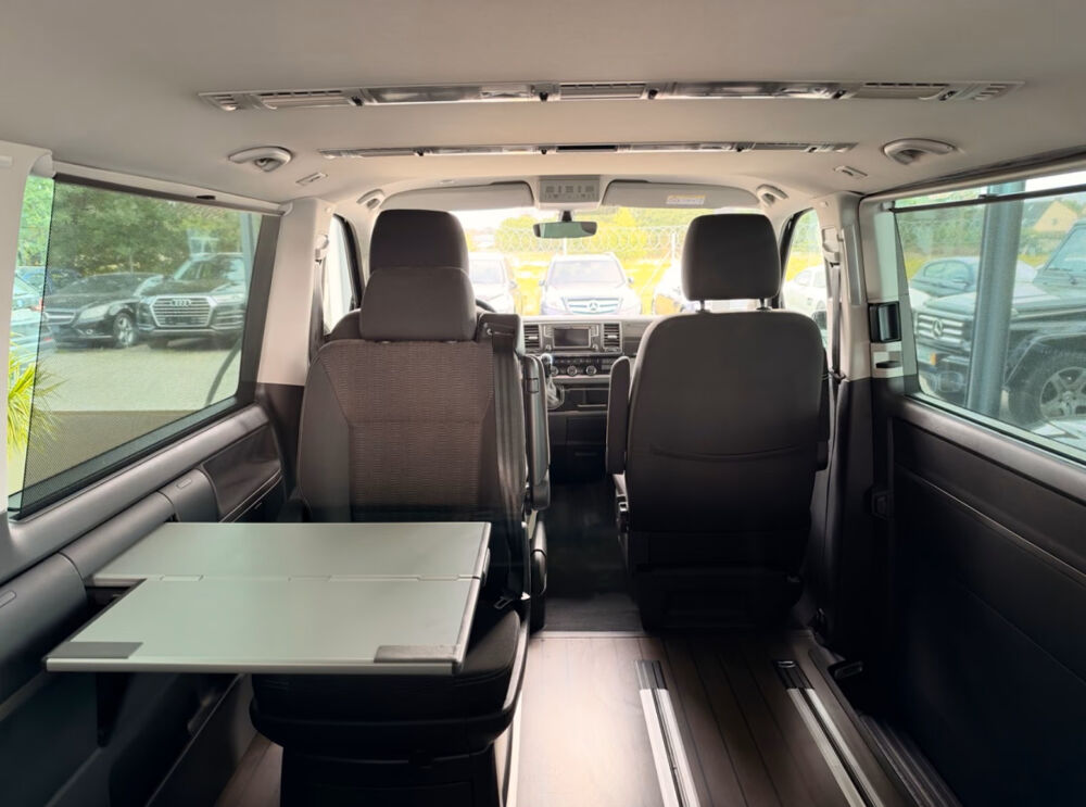 MULTIVAN Multivan 2.0 TDI 150 DSG7 2017 occasion 85600 Montaigu