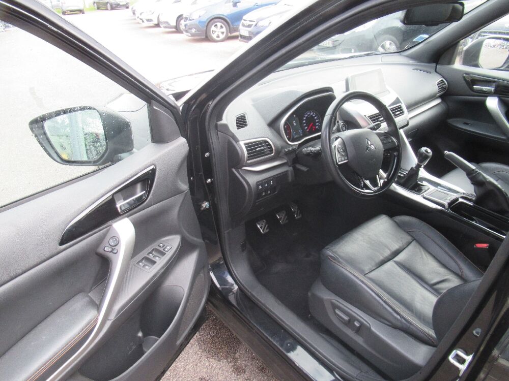 Eclipse Cross Black Collection 1.5 MIVEC 163 BVM6 2WD 2020 occasion 10410 Saint-Parres-aux-Tertres