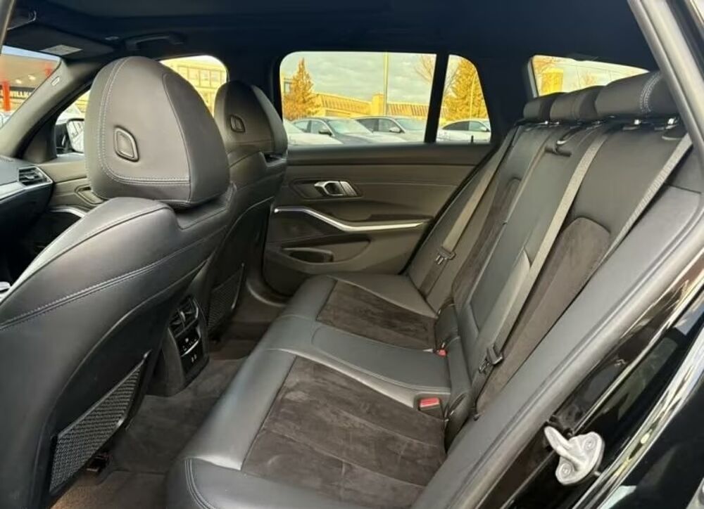 S&eacute;rie 3 Touring 330e xDrive 292 ch BVA8 M Sport 2020 occasion 85600 Montaigu
