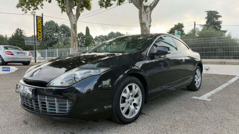 Laguna Coup&eacute; 2.0 dCi 150 Black Edition 2009 occasion 30620 Bernis