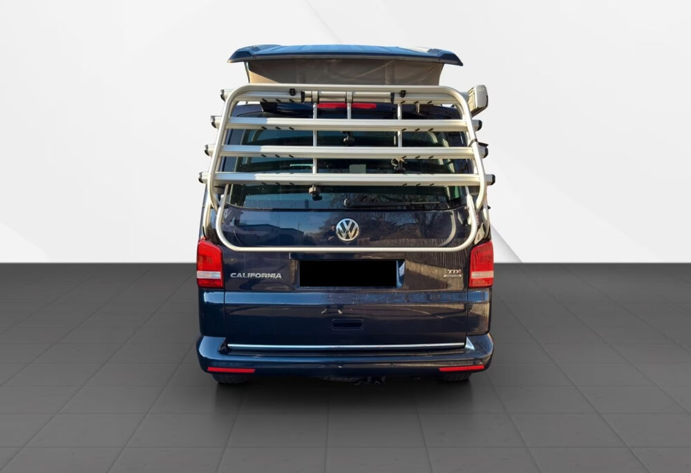 MULTIVAN California 2.0 TDI 140 Confortline 4Motion 2012 occasion 85600 Montaigu