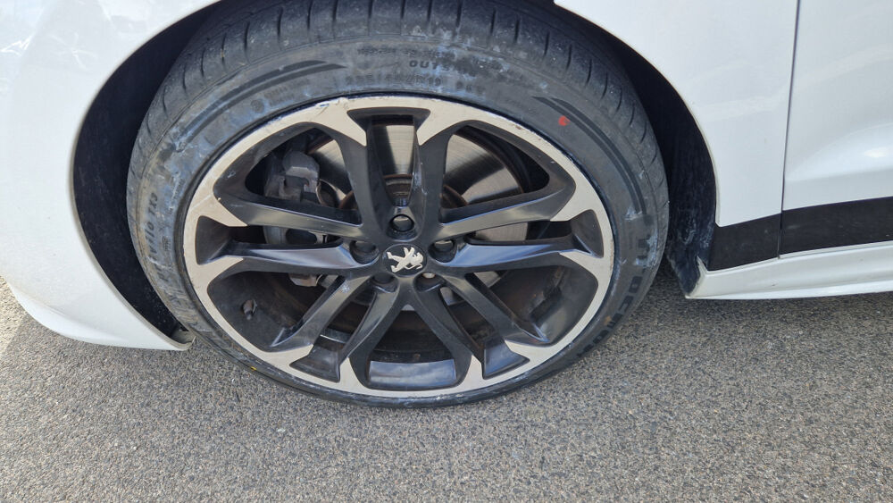RCZ 1.6 THP 200ch PACK CUIR PREMIUM// VISION // CONFORT 2010 occasion 66750 Saint-Cyprien