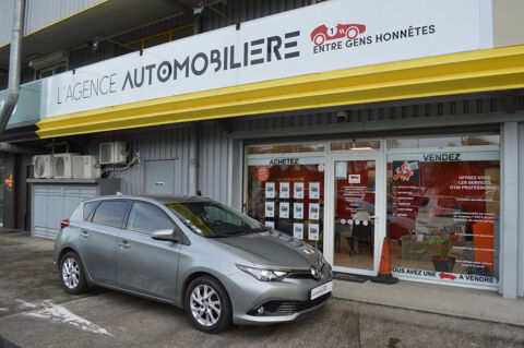 Toyota Auris 1.2T 116CH LOUNGE 2018 occasion Baie-Mahault 97122