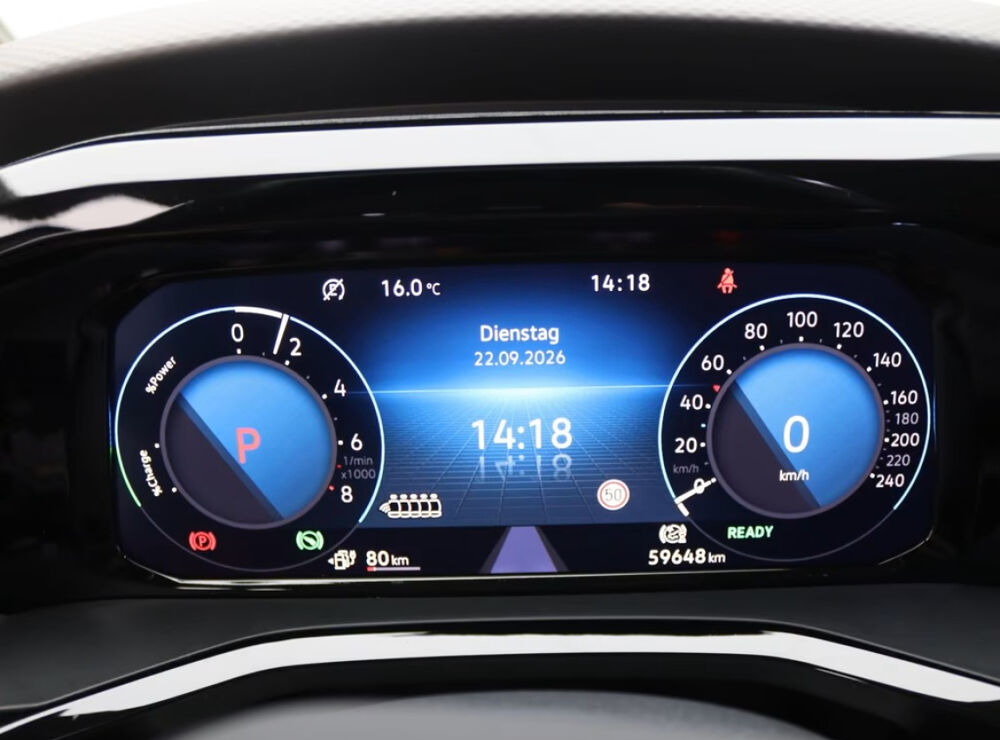 MULTIVAN Multivan 1.4 eHybrid 218 DSG6 kurz 2022 occasion 85600 Montaigu