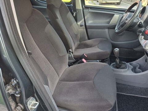 C1 1.0i 68ch MOTTOYOTA/USB/BLTH/AUX/1MAIN/GAR6M 2007 occasion 59280 Armenti&egrave;res