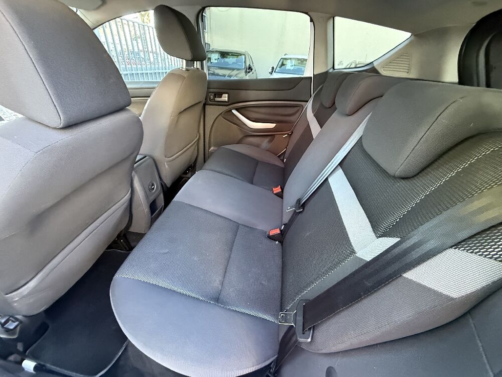 Kuga 2.0 TDCi 140 4x2 Trend 2012 occasion 30000 N&icirc;mes