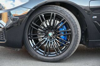S&eacute;rie 5 530e iPerformance 252ch M Sport Black Pack SHADOW CAM/CUIRCH 2018 occasion 59280 Armenti&egrave;res