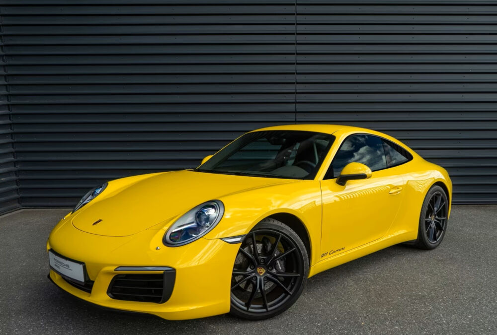 911 Carrera 3.2 911 Carrera Coup&eacute; 3.0i 370 2017 occasion 85600 Montaigu