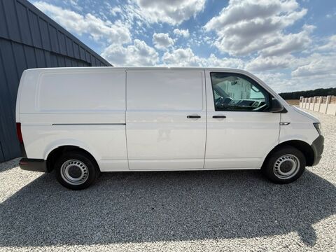 Transporter t6 TRANSPORTEUR LONG 2017 occasion 85600 Montaigu