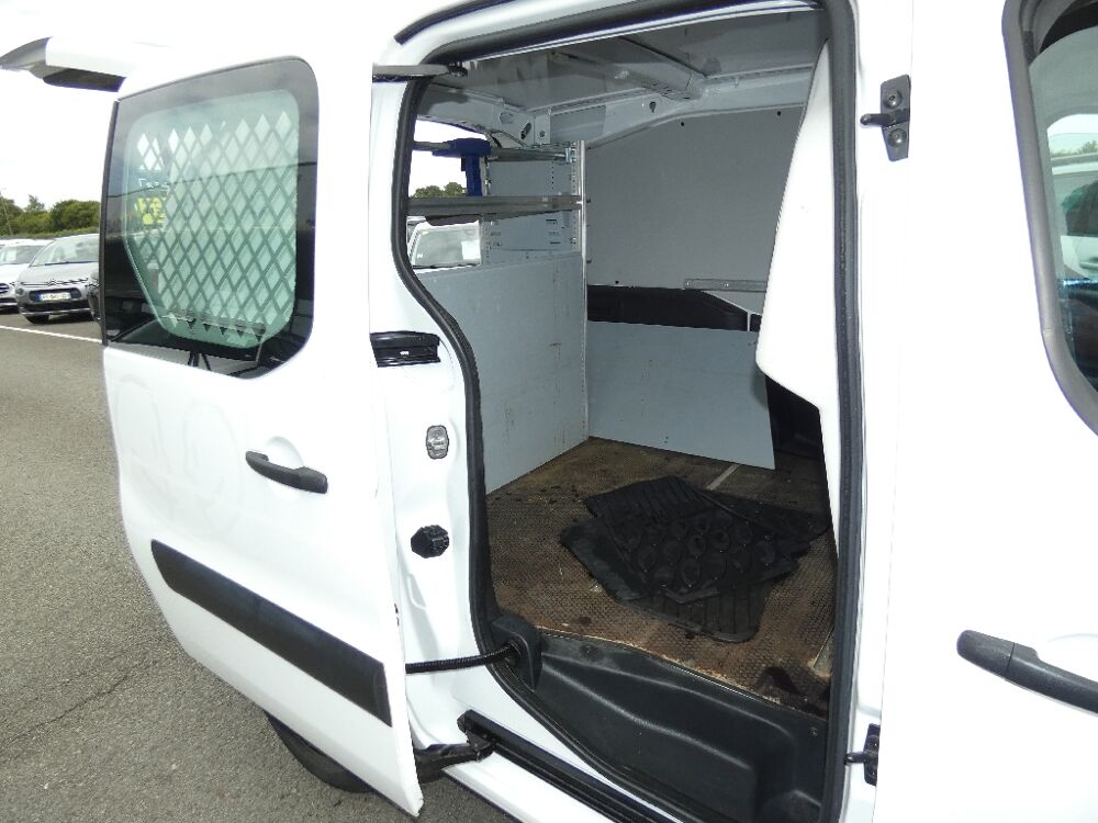 Berlingo M BLUEHDI 75 CLUB 2018 occasion 56700 Merlevenez