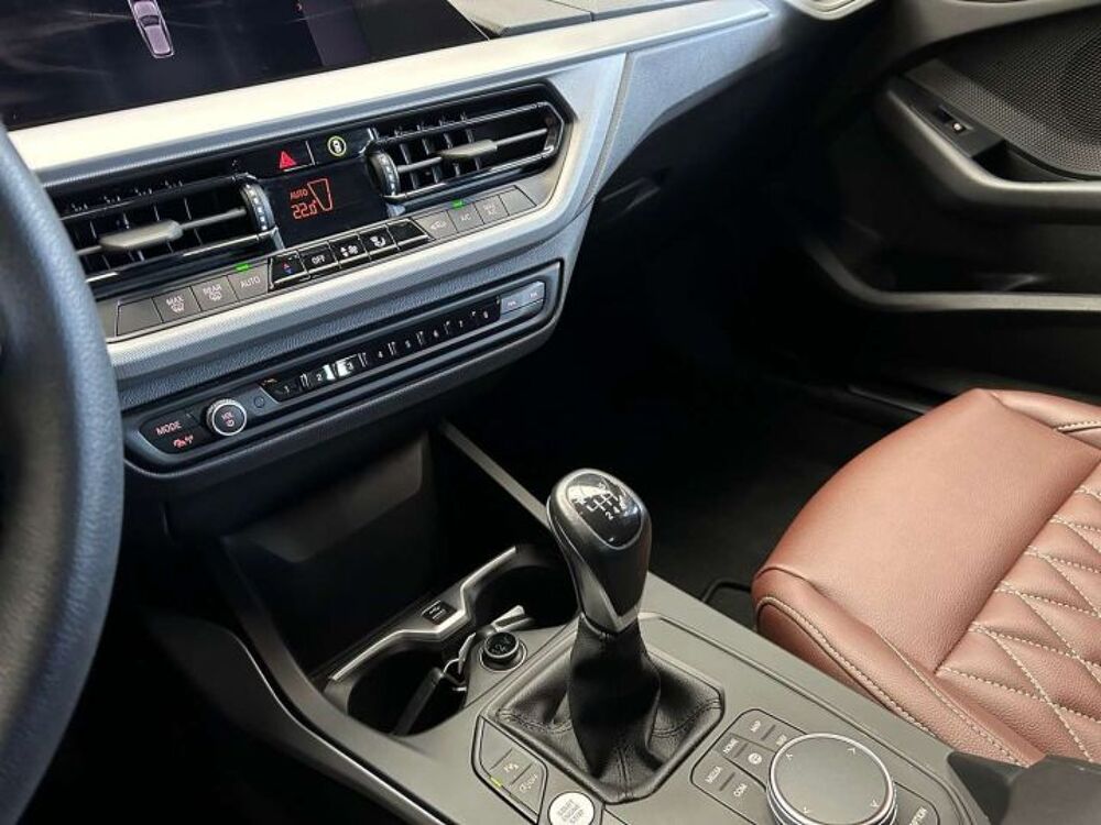 S&eacute;rie 1 116d 116ch CUIR/CARPLAY/REGVIT/PARKSENSOR/GPS/JA/GAR12MOIS 2022 occasion 59280 Armenti&egrave;res