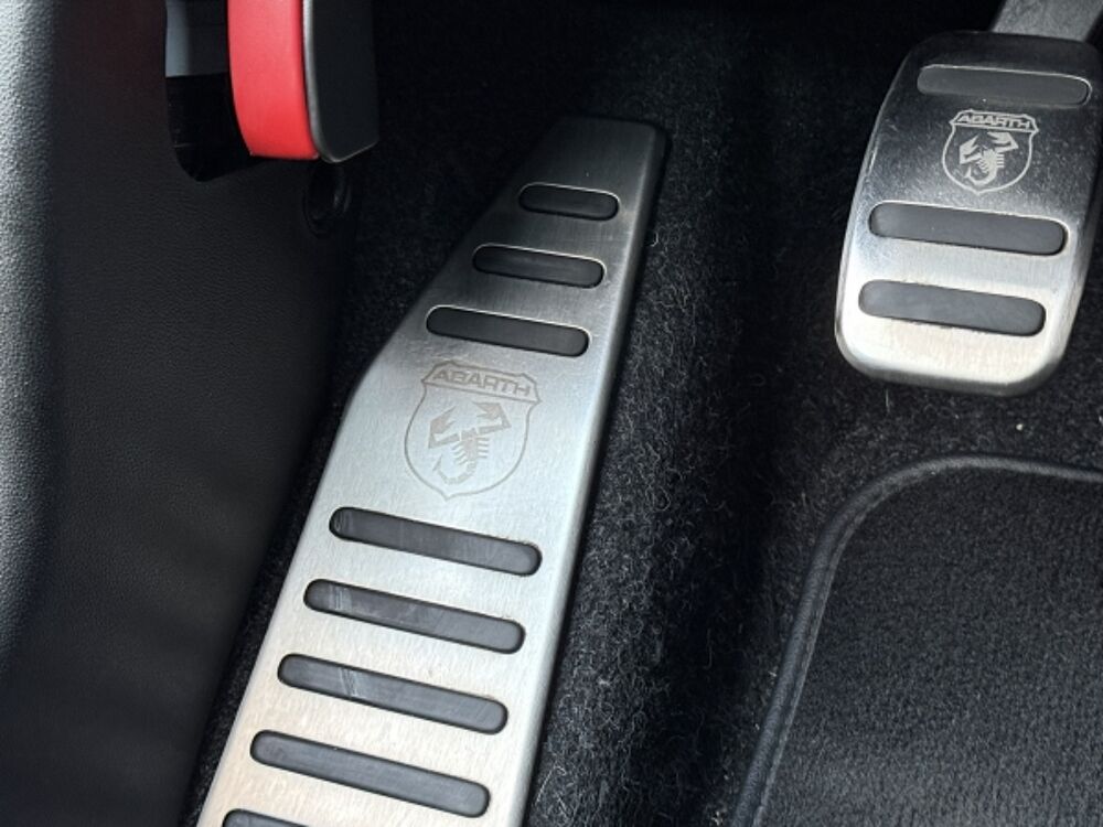 595 Pista 1.4 SIEGSABELT/CARPLAY/CARPLAY/REGVIT/GAR12MOIS 2021 occasion 59280 Armenti&egrave;res