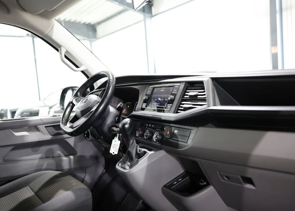 Transporter Combi TRANSPORTER 6.1 2.0 TDI 150 DSG7 2020 occasion 85600 Montaigu
