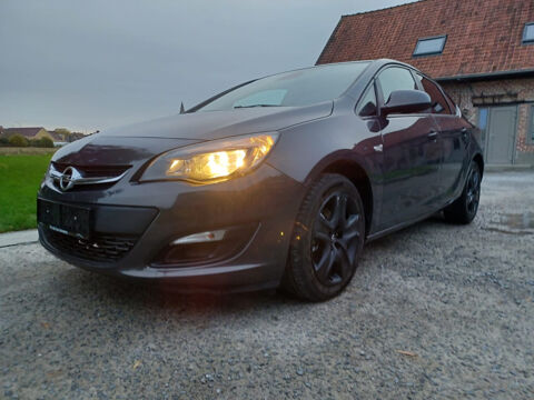 Opel astra BERLINE (1.6I 115ch CLIMAUTO/BLTH/REGUL/