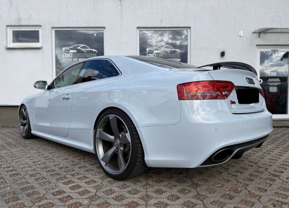 RS5 V8 4.2 FSi 450 Quattro S Tronic 7 2011 occasion 85600 Montaigu