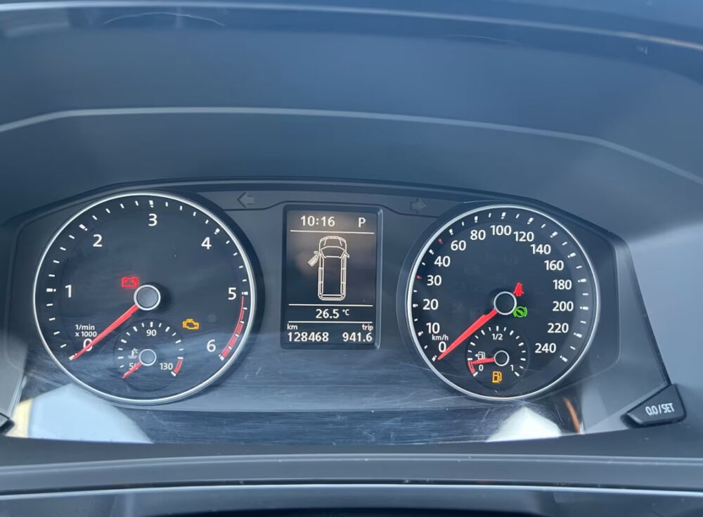 MULTIVAN Multivan 2.0 TDI 150 DSG7 g&eacute;n&eacute;ration six 2017 occasion 85600 Montaigu