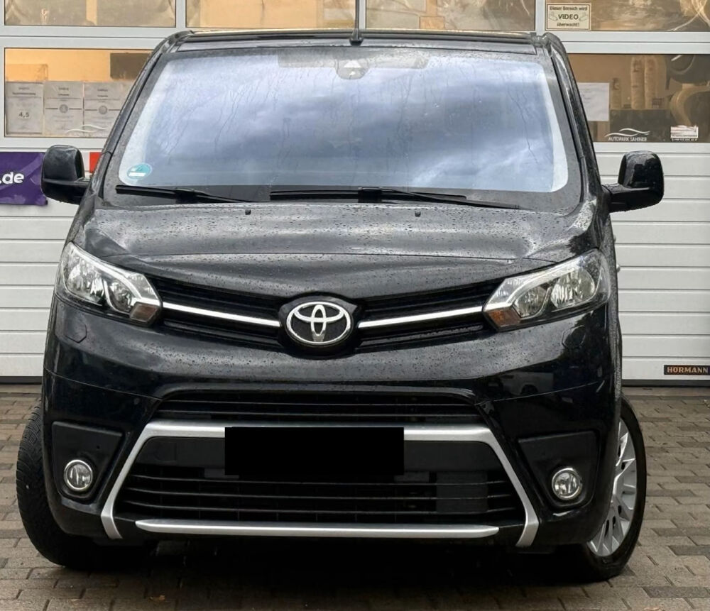 Proace city Proace Verso 180 D-4D BVA Family Comfort 2018 occasion 85600 Montaigu