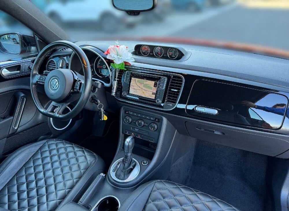 COCCINELLE II Coccinelle Cabriolet 1.4 TSI 150 Exclusive Sport DSG7 2016 occasion 85600 Montaigu