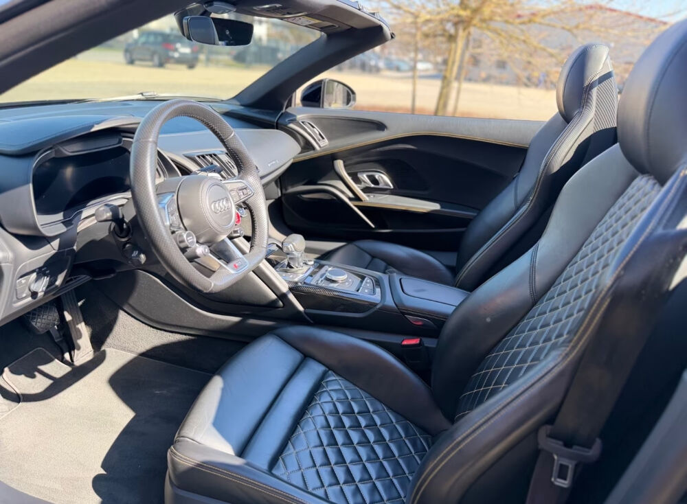 R8 Spyder V10 5.2 FSI 540 S tronic 7 Quattro 2017 occasion 85600 Montaigu