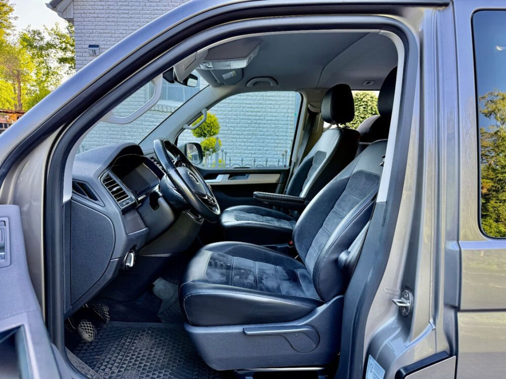 MULTIVAN Multivan 2.0 TDI 150 Comfortline 2016 occasion 85600 Montaigu