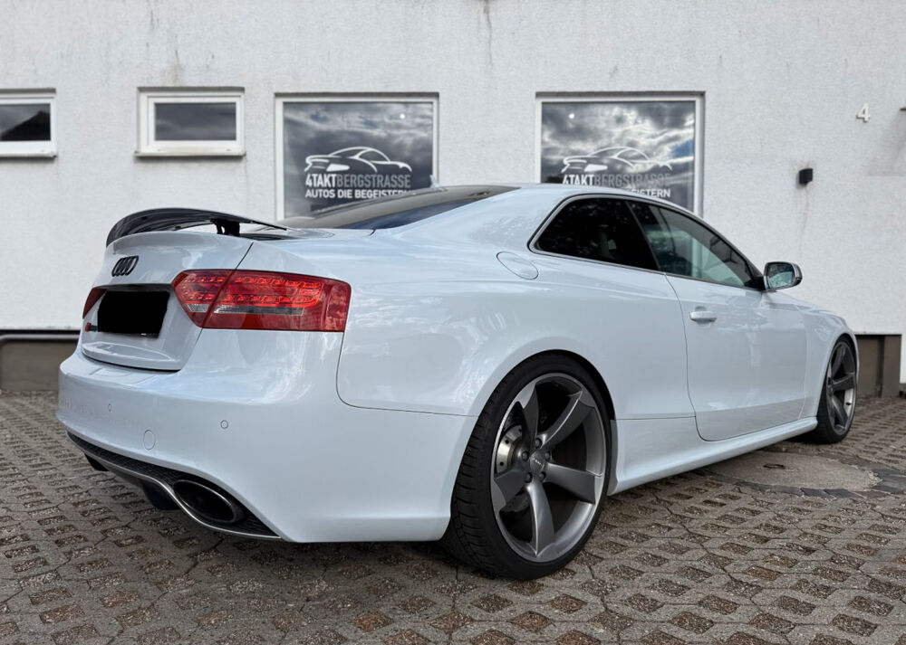 RS5 V8 4.2 FSi 450 Quattro S Tronic 7 2011 occasion 85600 Montaigu