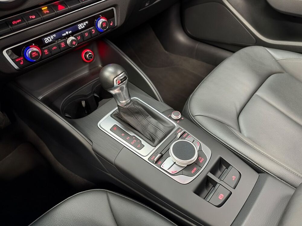 A3 2.0 TDI 150ch S tronic 6 Historique Audi complet 1MAIN/CAM/C 2015 occasion 59280 Armenti&egrave;res