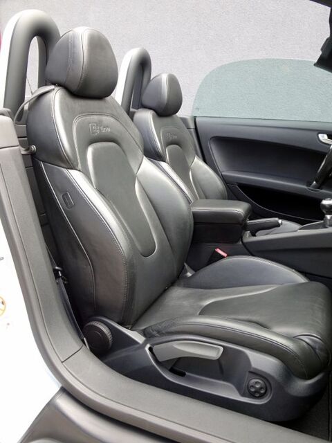 TT Roadster 2.0 TDI 170 Quattro S line 2014 occasion 85600 Montaigu