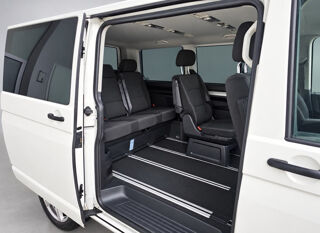 MULTIVAN Multivan 2.0 TDI 150 DSG7 4Motion 2016 occasion 85600 Montaigu