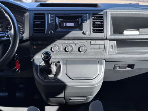 MULTIVAN Multivan 2.0 TDI 150 Trendline 2016 occasion 85600 Montaigu